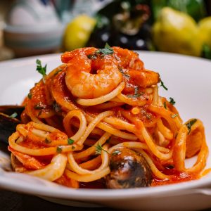 Seafood Spaghetti and Mussels Shrimp tomato sauce with Parsle