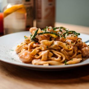 Beef Gravy Sauce Pasta with Prawns